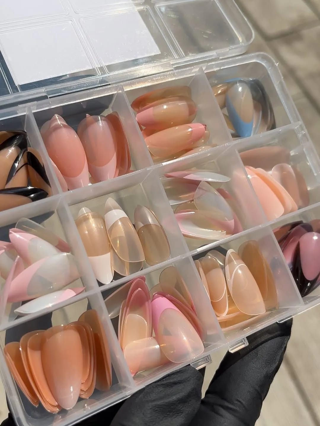144 Pcs Multicolor False Nails Set – Stylish Press-On Nail Collection